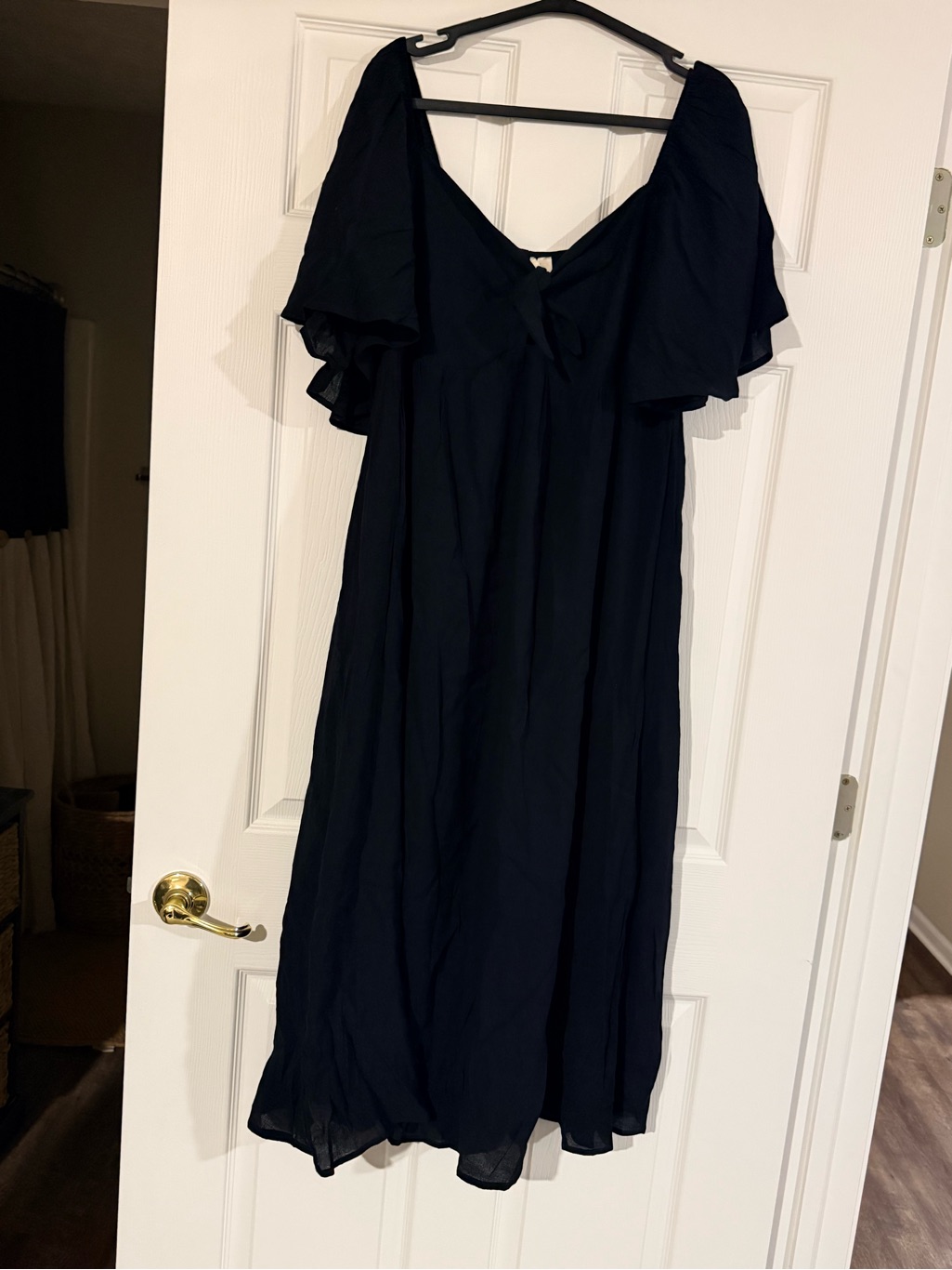 Women's Black Off-Shoulder Ruffle Midi Dress